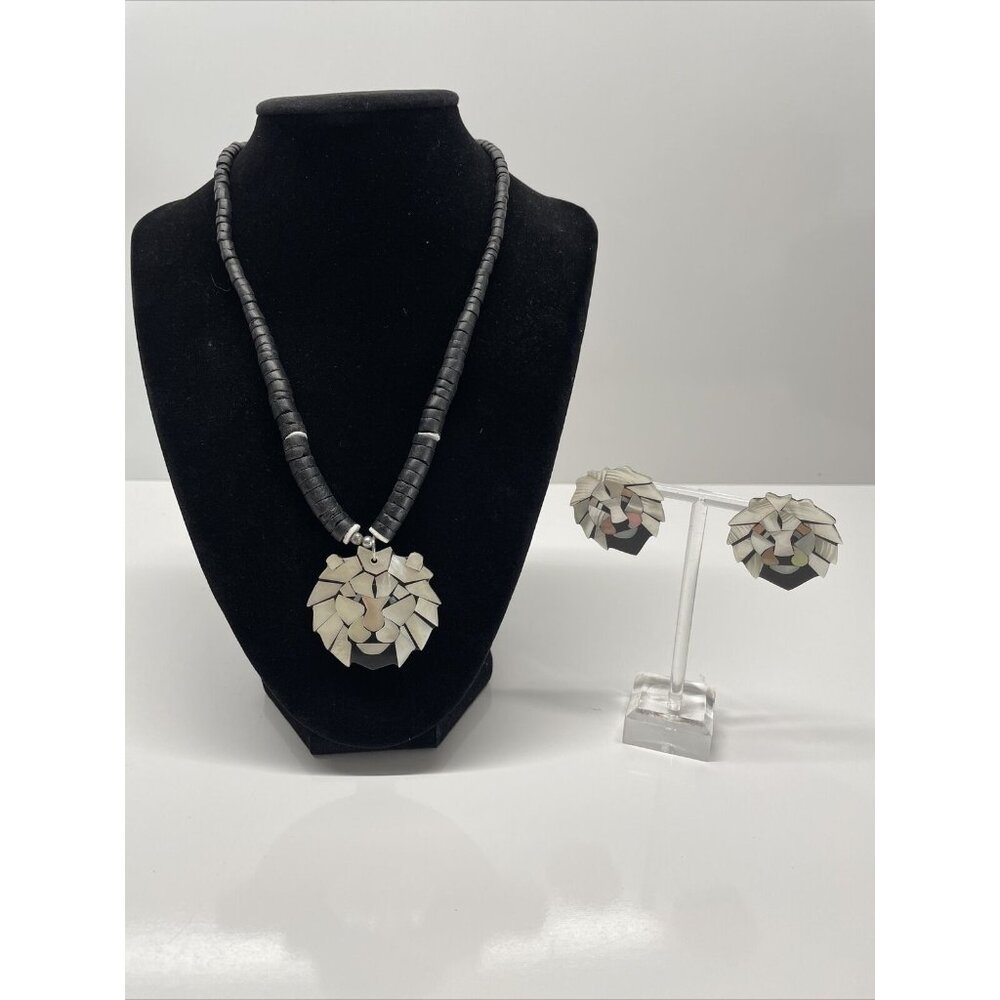 Lion Necklace Earrings Set Vintage Post Pierced Mother Of‎ Pearl Beautiful Read